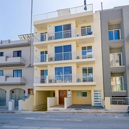 Summer Breeze 3 Bedroom Family Maisonette With Sunny Terrace In Mellieha - By Getawaysmalta Extérieur photo
