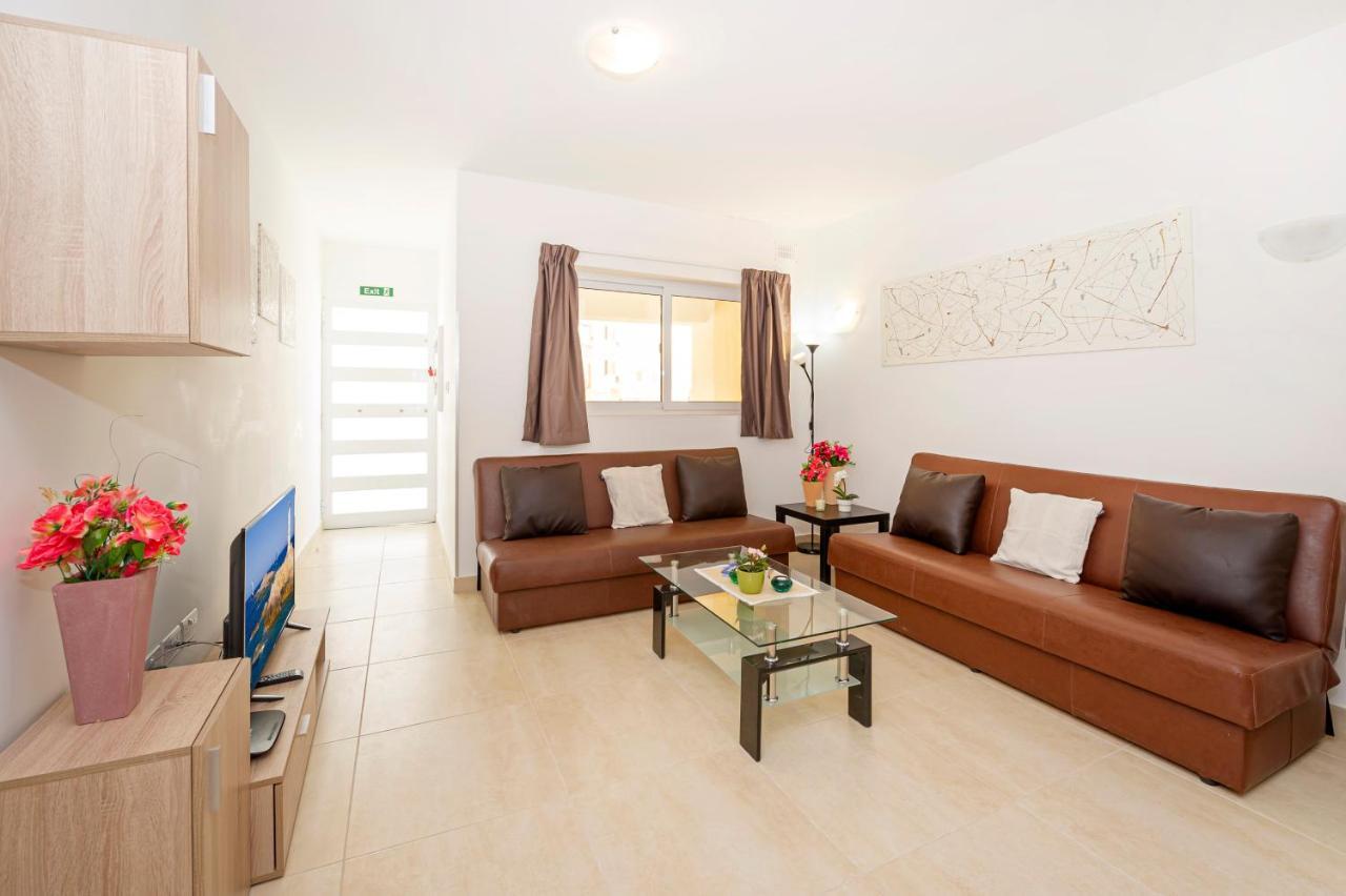 Summer Breeze 3 Bedroom Family Maisonette With Sunny Terrace In Mellieha - By Getawaysmalta Extérieur photo