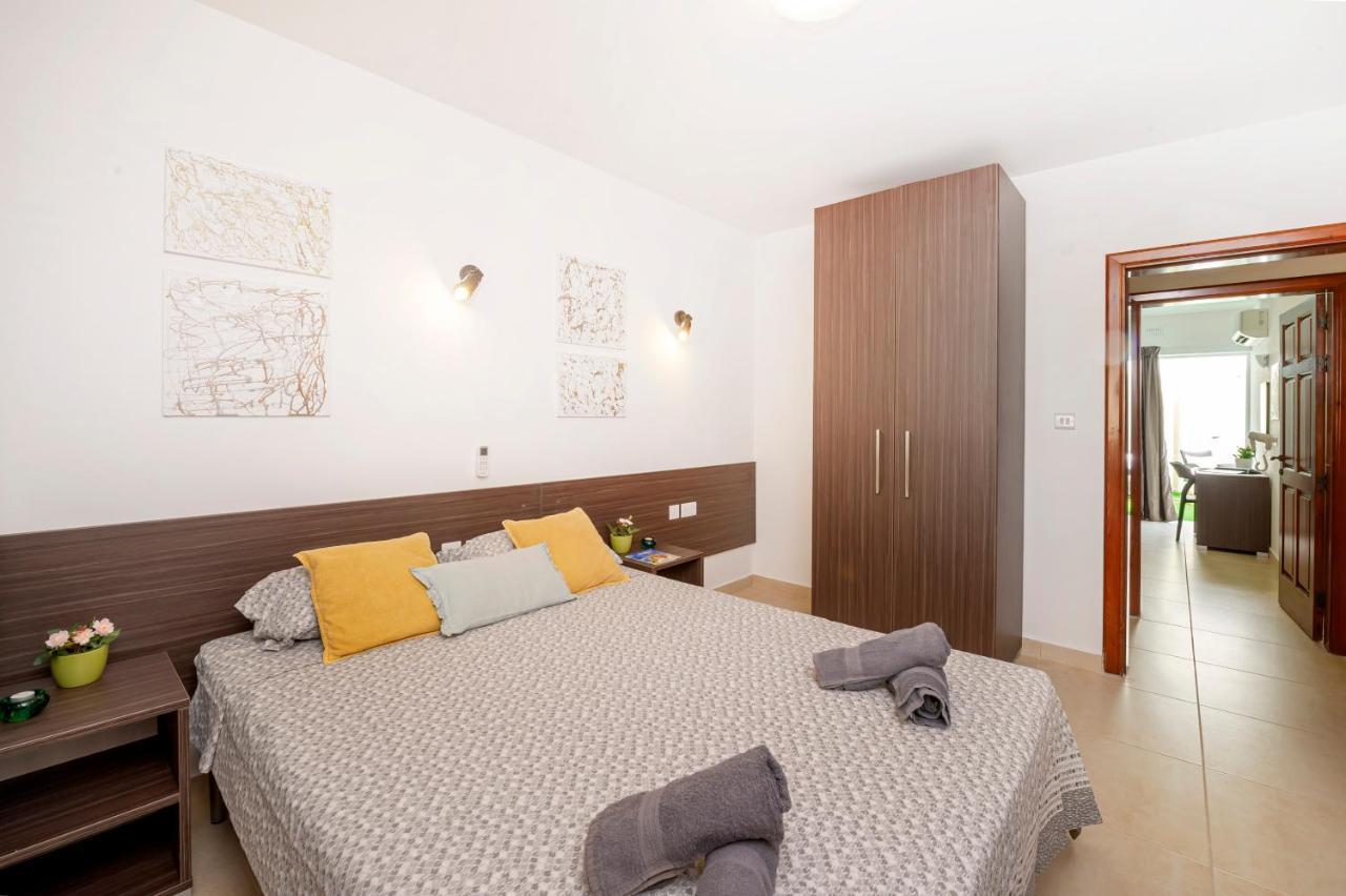 Summer Breeze 3 Bedroom Family Maisonette With Sunny Terrace In Mellieha - By Getawaysmalta Extérieur photo