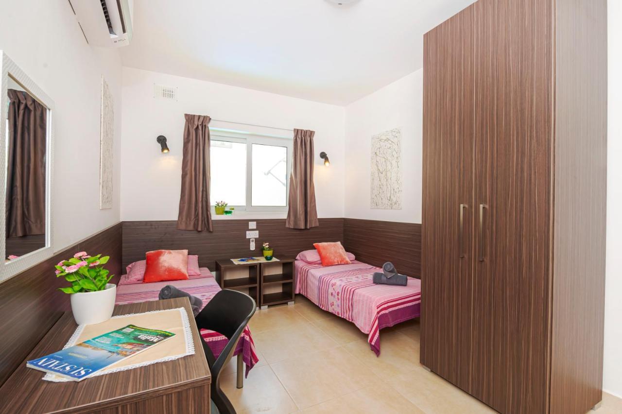 Summer Breeze 3 Bedroom Family Maisonette With Sunny Terrace In Mellieha - By Getawaysmalta Extérieur photo